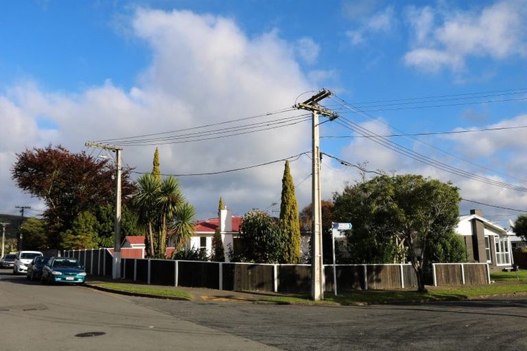 Photo of property in 59 Ebdentown Street, Ebdentown, Upper Hutt, 5018