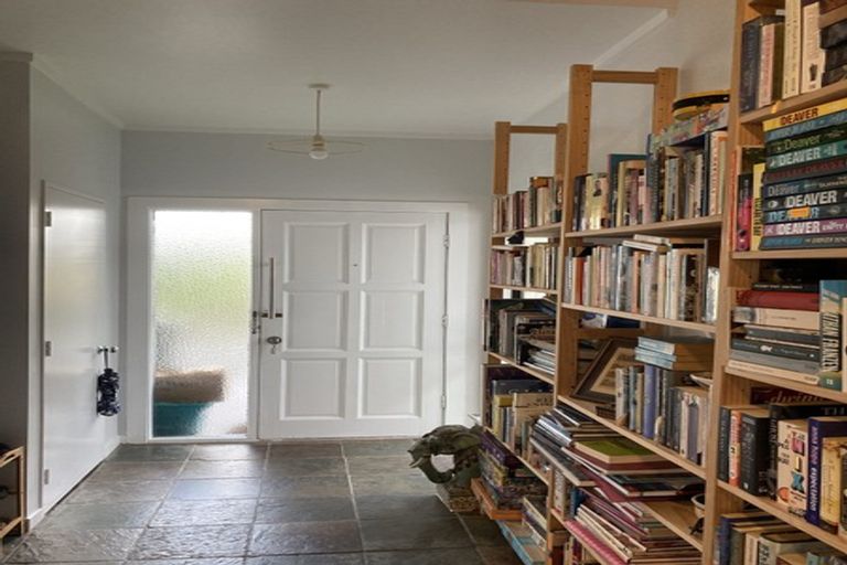 Photo of property in 2/53 Dominion Park Street, Johnsonville, Wellington, 6037