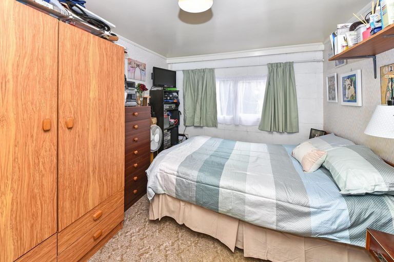 Photo of property in 12 Bexley Place, Pahurehure, Papakura, 2113