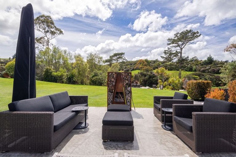 Photo of property in 40 Rautahi Terrace, Redvale, Albany, 0792