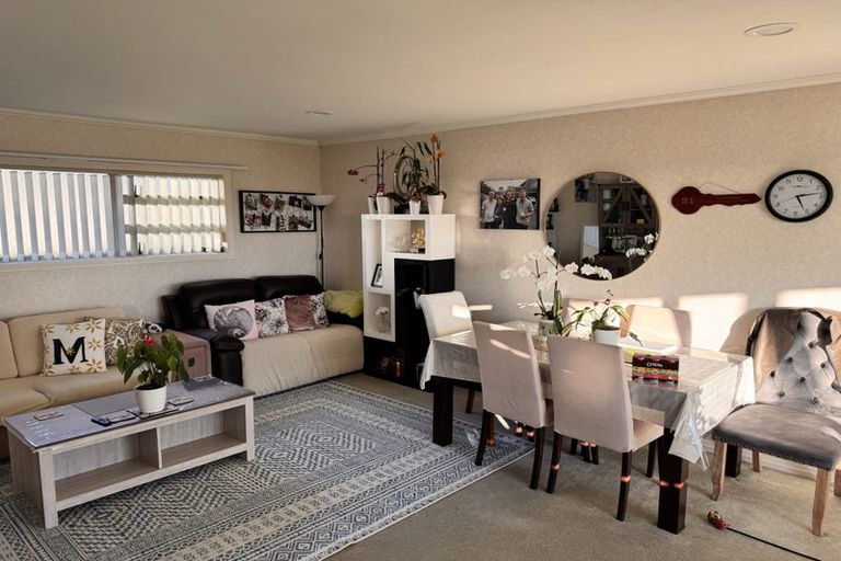 Photo of property in 290 Point View Drive, Dannemora, Auckland, 2016