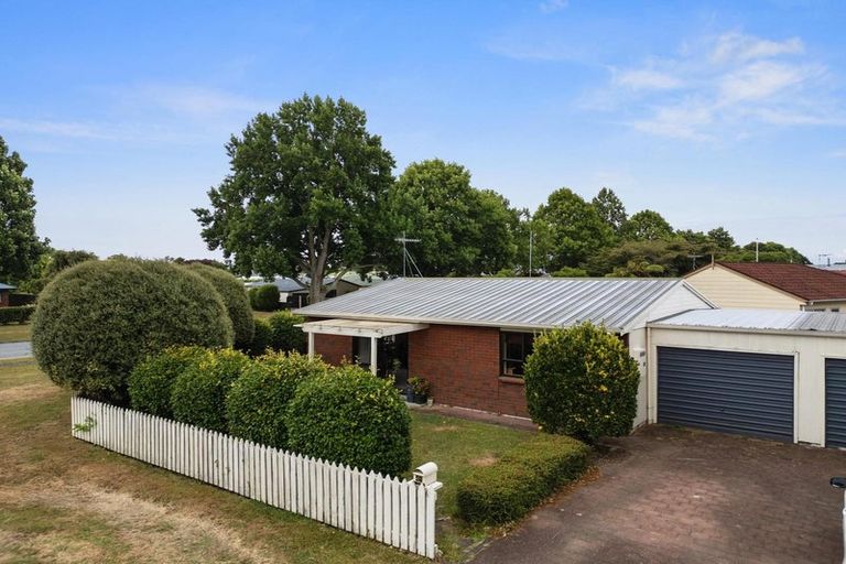 Photo of property in 41 Moore Street, Leamington, Cambridge, 3432