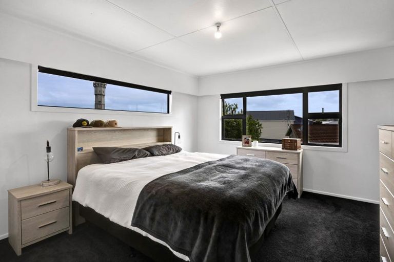 Photo of property in 35 Collins Street, Hawera, 4610