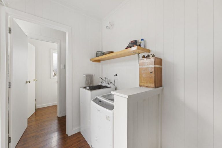 Photo of property in 66 London Street, Hampden, 9410