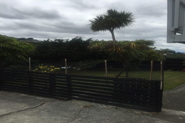Photo of property in 100a Normandale Road, Normandale, Lower Hutt, 5010
