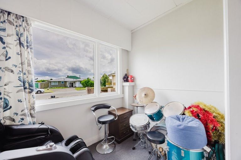 Photo of property in 204 Lascelles Street, Saint Leonards, Hastings, 4120