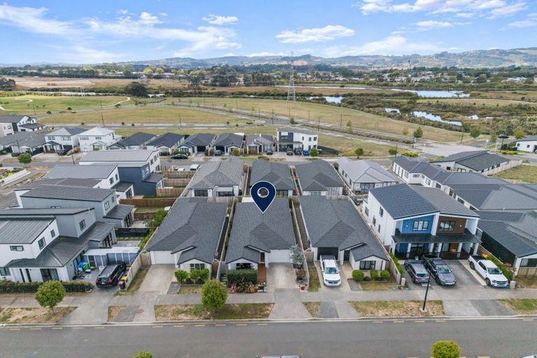 Photo of property in 9 Aho Lane, Karaka, Papakura, 2113