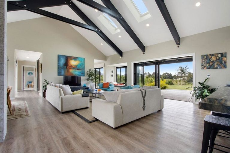 Photo of property in 94b Kauri Point Road, Tahawai, 3170