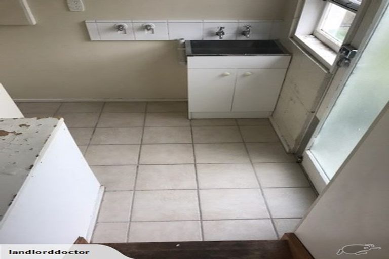 Photo of property in 25 Pah Road, Papatoetoe, Auckland, 2025