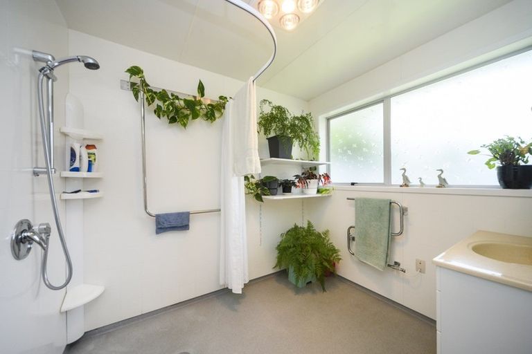 Photo of property in 4a Cedar Crescent, Feilding, 4702