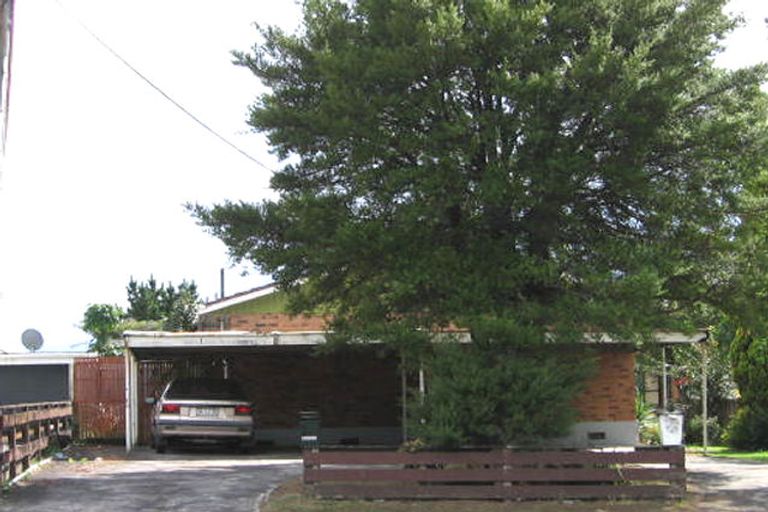 Photo of property in 3/135 Titirangi Road, New Lynn, Auckland, 0600