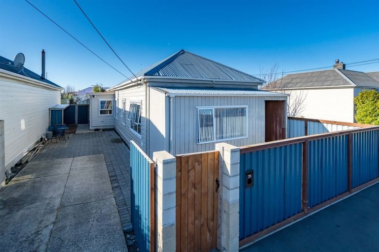 Photo of property in 21 Dick Street, South Dunedin, Dunedin, 9012