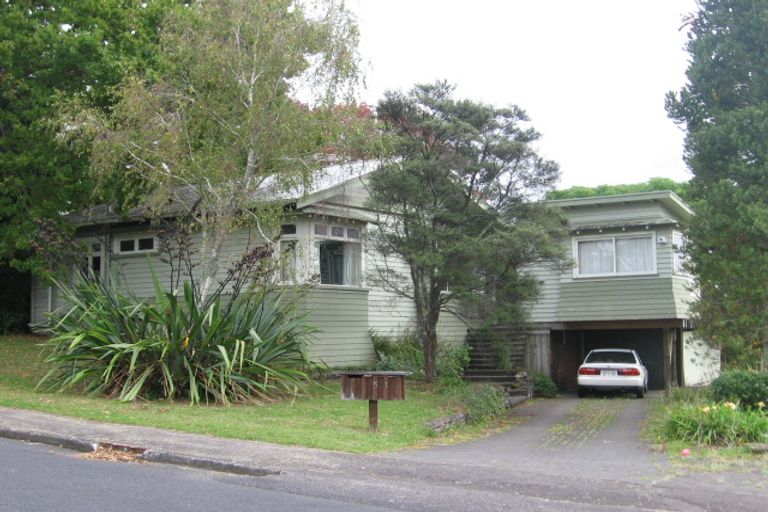 Photo of property in 51 West Lynn Road, Titirangi, Auckland, 0604