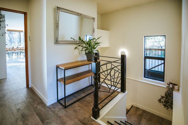 Photo of property in 70 Lagoon Avenue, Albert Town, Wanaka, 9305