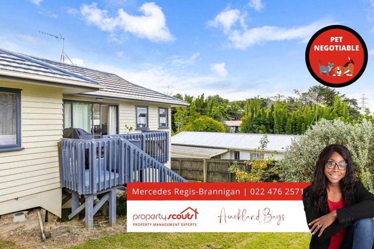 Photo of property in 25 Lilburn Crescent, Massey, Auckland, 0614