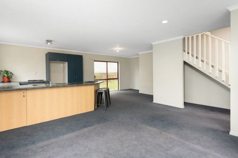 Photo of property in 1 Smylie Close, Ohauiti, Tauranga, 3112