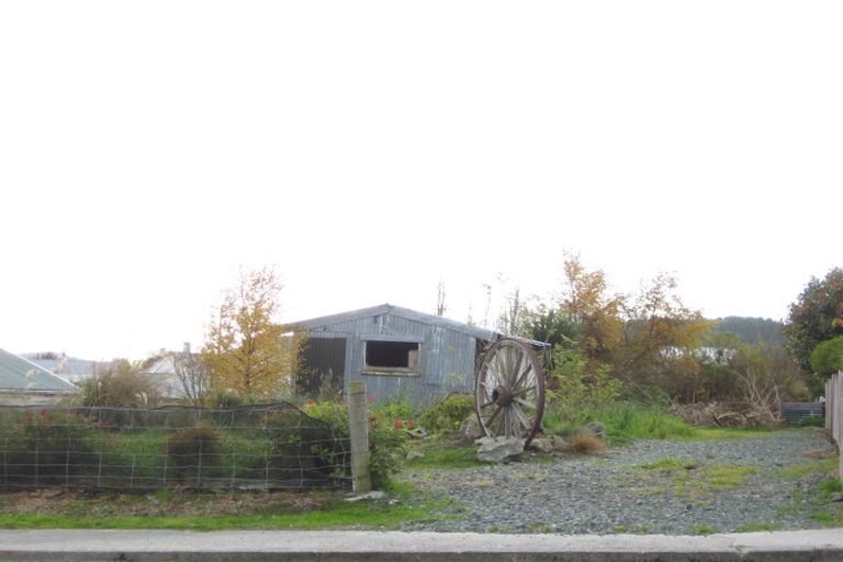 Photo of property in 23 Poole Street, Kaitangata, 9210