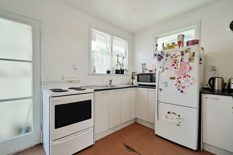 Photo of property in 4 Aronui Terrace, Kelston, Auckland, 0602