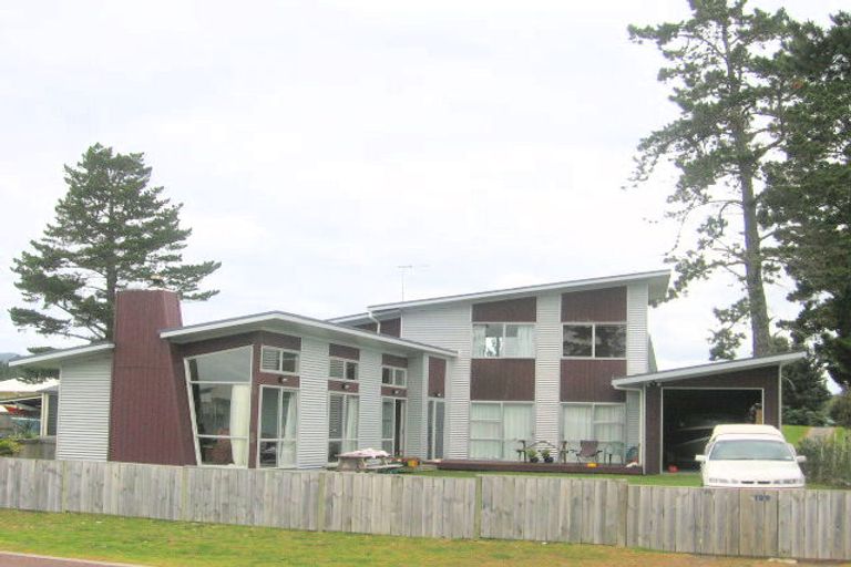 Photo of property in 129 Kowhai Avenue, Matarangi, Whitianga, 3592