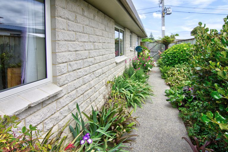 Photo of property in 3 Cockburn Street, Kilbirnie, Wellington, 6022