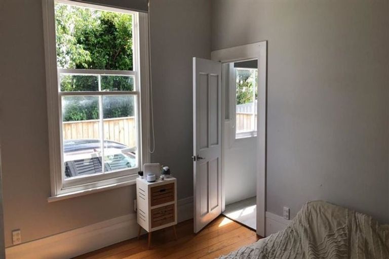 Photo of property in 22 Domain Street, Waiuku, 2123