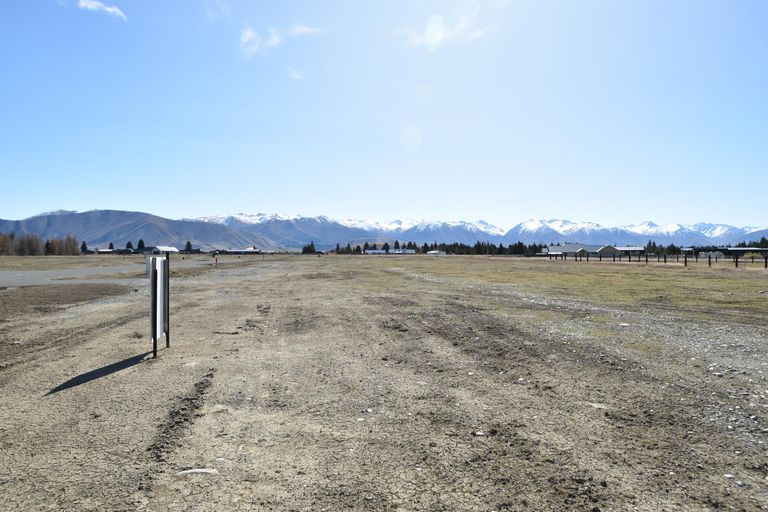 Photo of property in 22 Peak Drive, Twizel, 7901