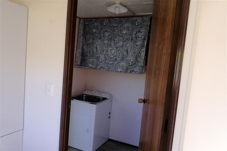 Photo of property in 14 The Square, Manor Park, Lower Hutt, 5019