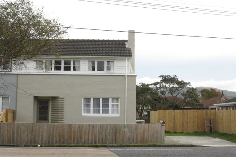 Photo of property in 227 Naenae Road, Naenae, Lower Hutt, 5011