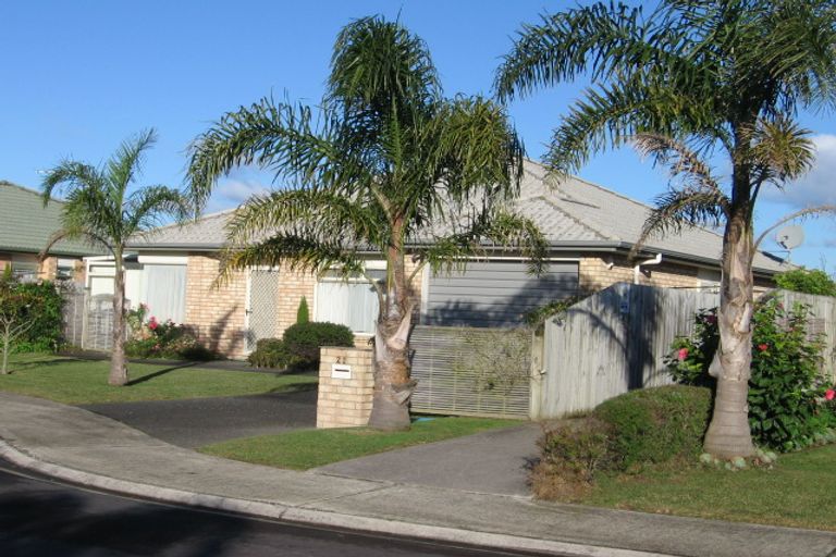 Photo of property in 21 Dan Tori Place, Orewa, 0931