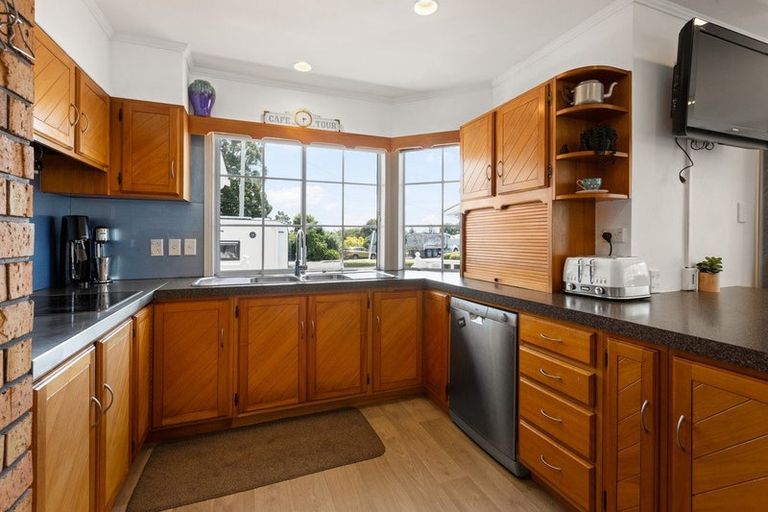 Photo of property in 602 Parawai Road, Thames, 3500