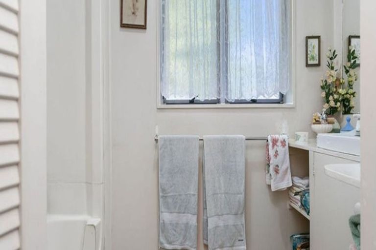 Photo of property in 211 Lamb Street, Leamington, Cambridge, 3432