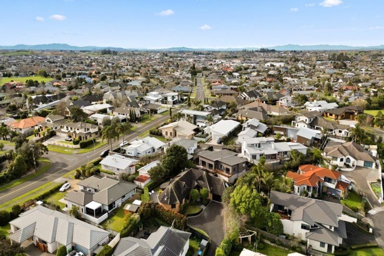 Photo of property in 5 Bramley Drive, Rototuna, Hamilton, 3210