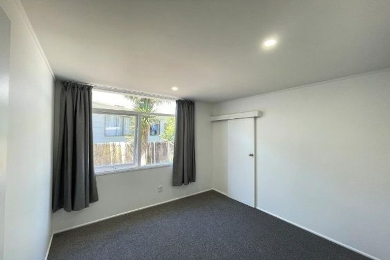 Photo of property in 86 Hillcrest Road, Papatoetoe, Auckland, 2025