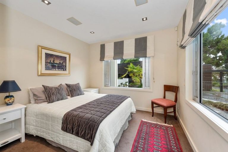 Photo of property in 136c Lake Crescent, Hamilton Lake, Hamilton, 3204