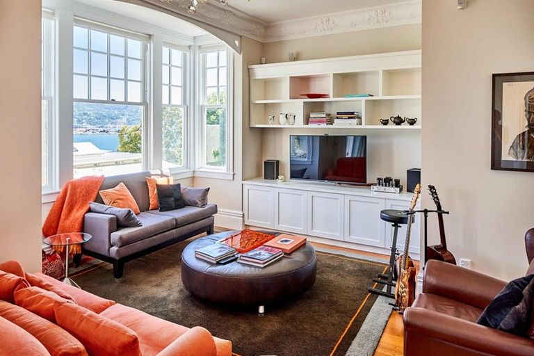 Photo of property in 30 Mcfarlane Street, Mount Victoria, Wellington, 6011