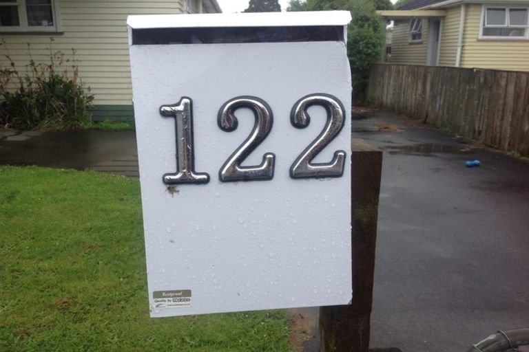 Photo of property in 122 Rata Street, Inglewood, 4330