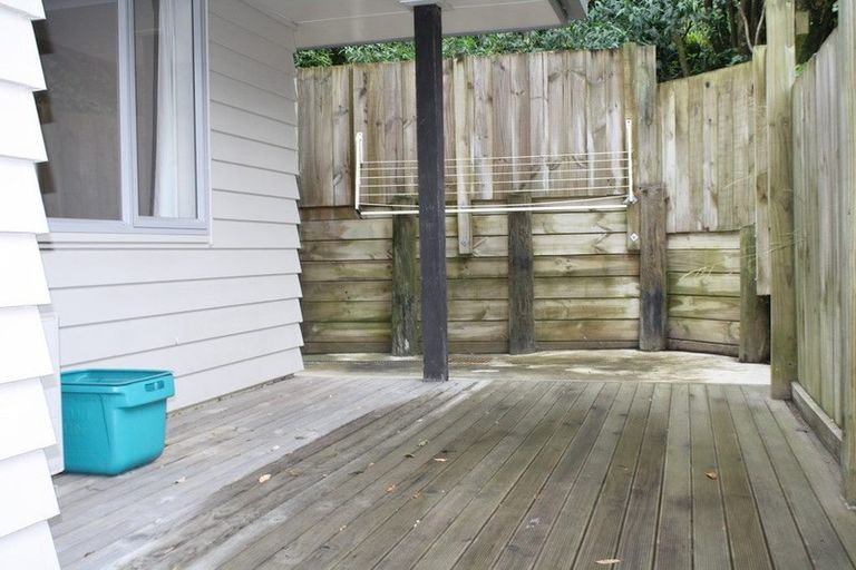 Photo of property in 116a Moorefield Road, Johnsonville, Wellington, 6037