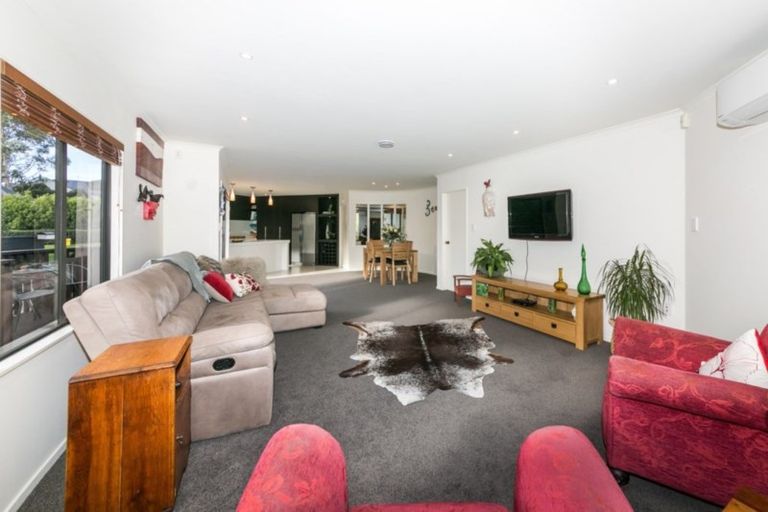 Photo of property in 34 Te Mata Peak Road, Havelock North, 4130