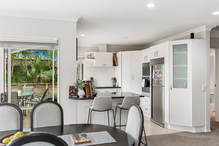 Photo of property in 4 Hendrika Court, Hobsonville, Auckland, 0618