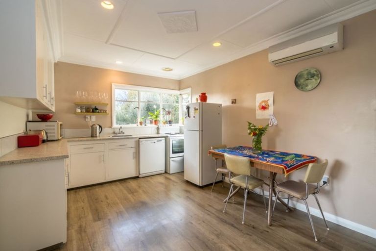 Photo of property in 18 Quarry Road, Green Island, Dunedin, 9018