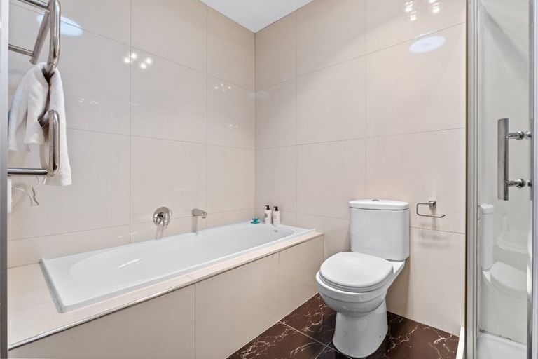 Photo of property in 20/5 Perekia Street, Albany, Auckland, 0632