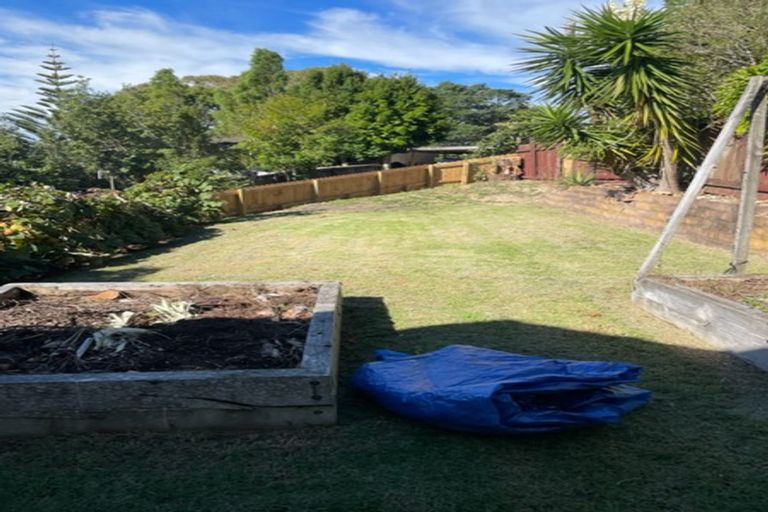 Photo of property in 20 Laser Place, Bayview, Auckland, 0629