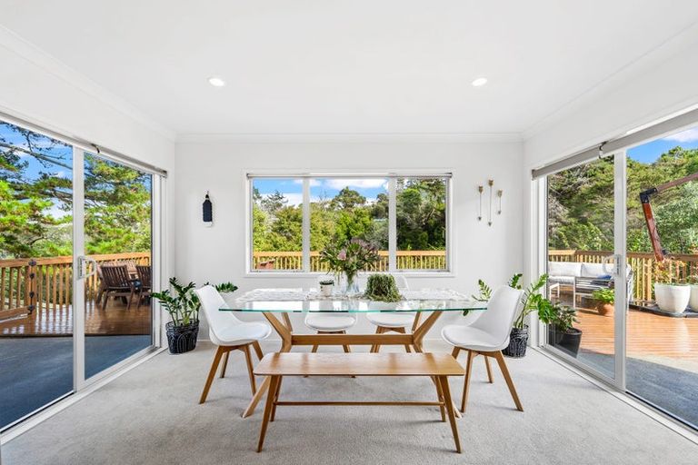 Photo of property in 1143a Whangaparaoa Road, Tindalls Beach, Whangaparaoa, 0930