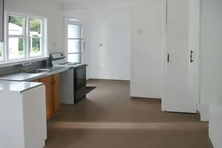 Photo of property in 45 Wainuiomata Road, Wainuiomata, Lower Hutt, 5014