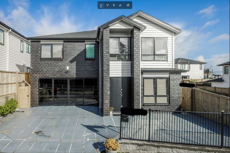 Photo of property in 46 Tannaghmore Drive, Flat Bush, Auckland, 2019