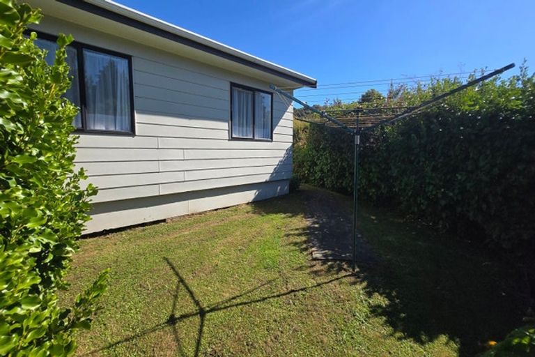 Photo of property in 68 Stokes Valley Road, Stokes Valley, Lower Hutt, 5019