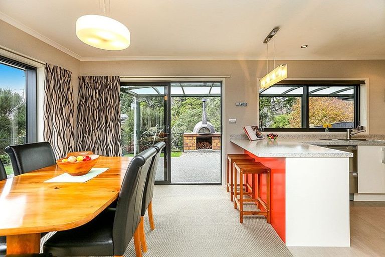 Photo of property in 9 Aspen Place, Whalers Gate, New Plymouth, 4310