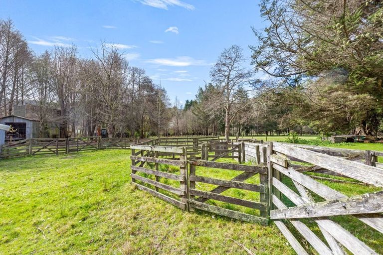 Photo of property in 1637 Dovedale Road, Thorpe, Wakefield, 7096