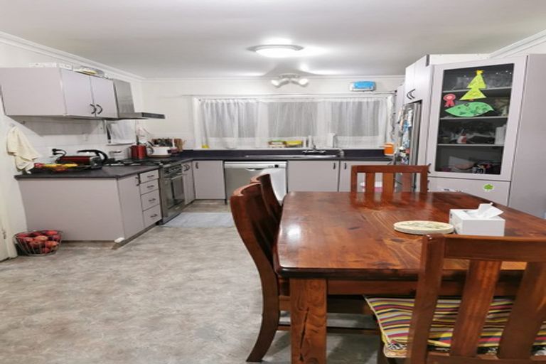 Photo of property in 21 Hinton Road, Taradale, Napier, 4112