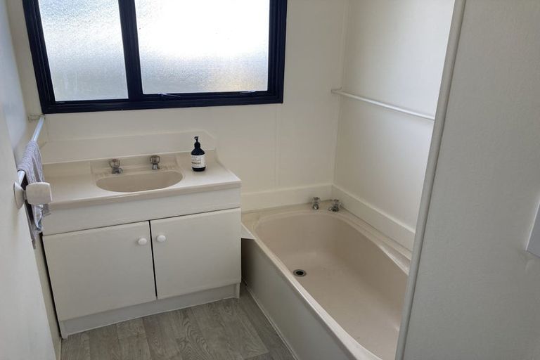 Photo of property in 15 Pringle Place, Nawton, Hamilton, 3200